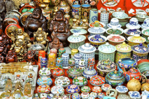 Доставка сувениров из Китая в Россию