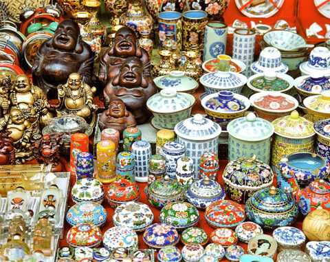 Доставка сувениров из Китая в Россию
