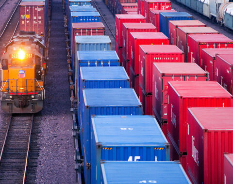 Доставка грузов железнодорожным транспортом из Китая в Россию