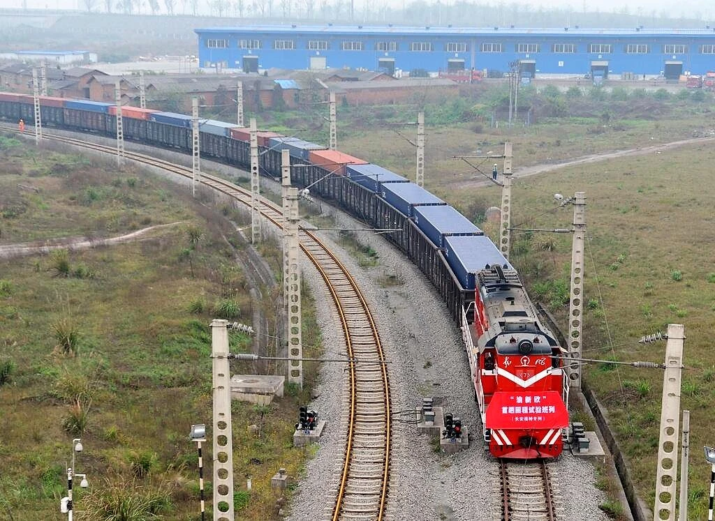 Доставка поездом из Китая в Россию