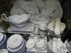 Доставка оптовых партий посуды из Китая